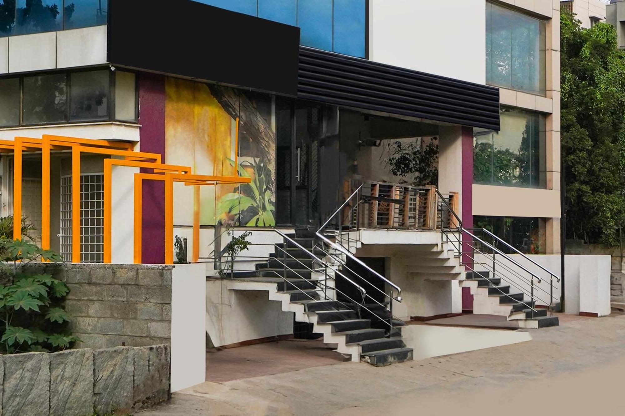 Super Townhouse Hbr Layout Bangalore Eksteriør bilde